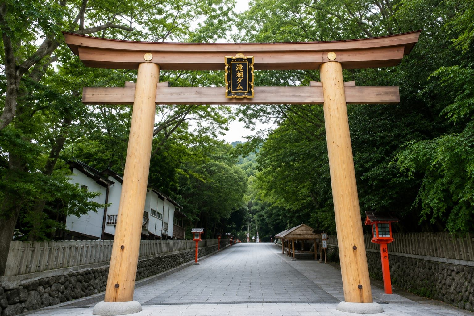 【大阪府の心霊スポット】枚岡神社｜首洗い井戸・姥が池・老婆の霊──2600年の歴史を持つ河内国一之宮に、肩を叩かれたら3年で死ぬという噂がある