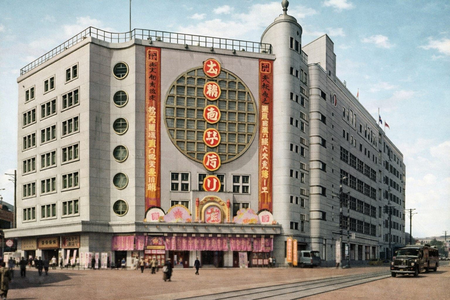 【心霊】千日デパート火災跡|118名が死亡した1972年大阪最悪の火災現場の真相の外観